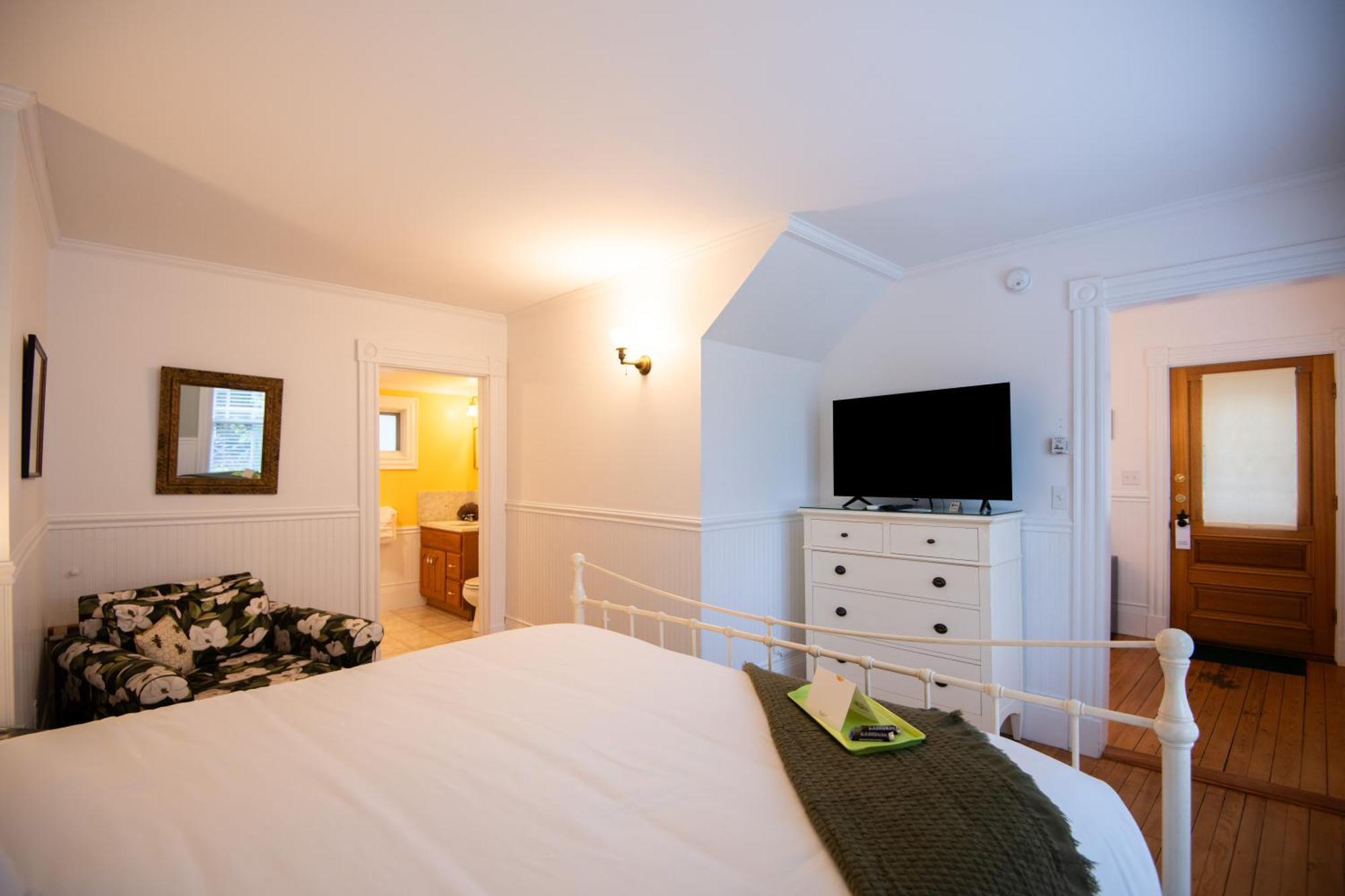 Sand Bar Cottage Inn بار هاربور المظهر الخارجي الصورة