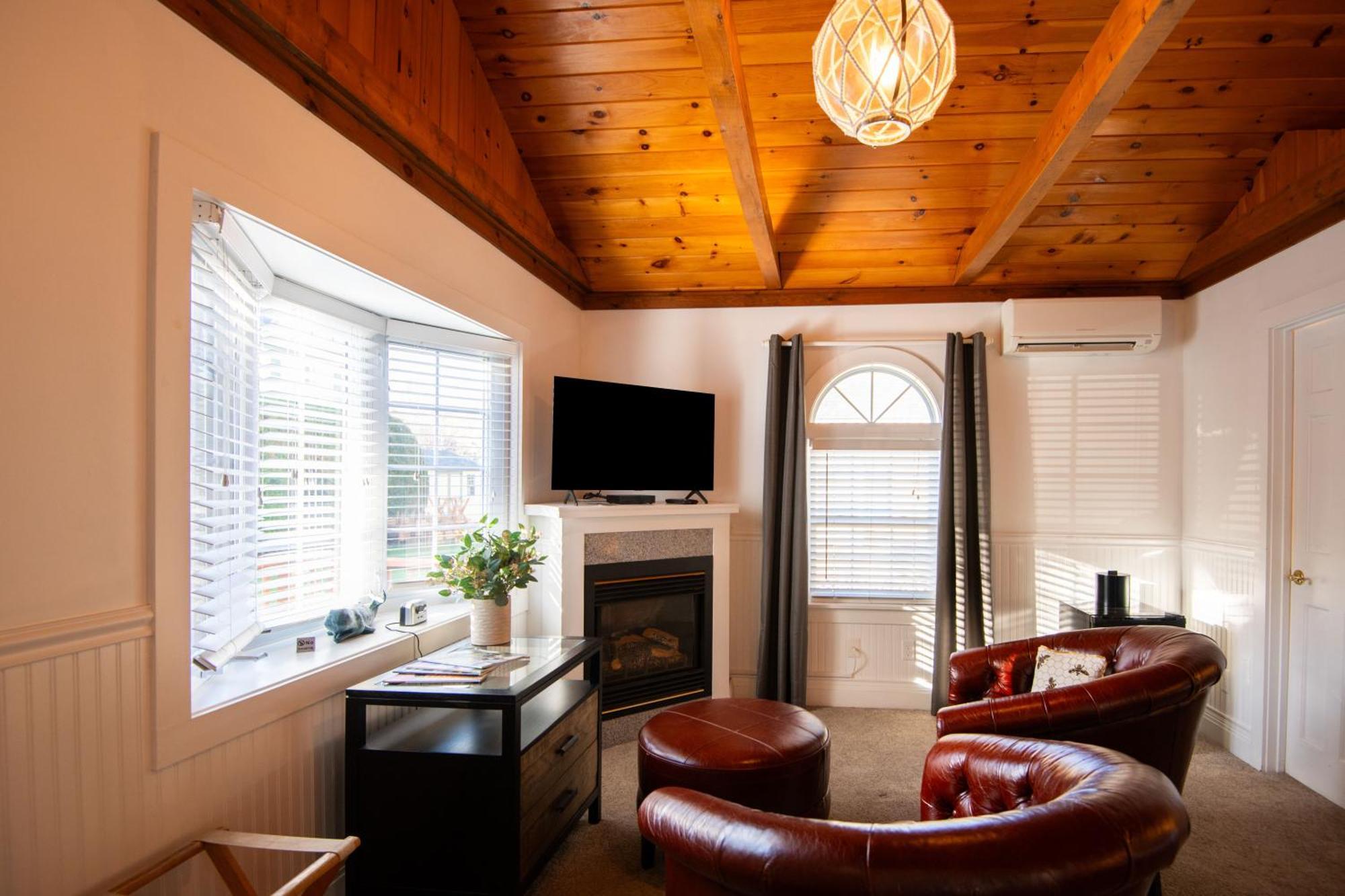 Sand Bar Cottage Inn بار هاربور المظهر الخارجي الصورة