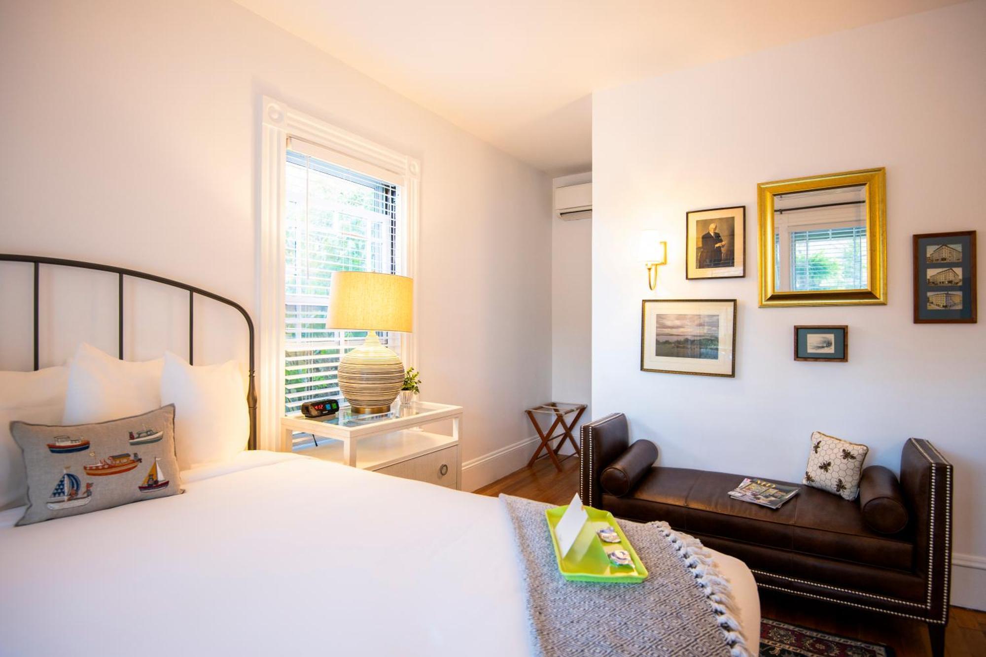 Sand Bar Cottage Inn بار هاربور المظهر الخارجي الصورة